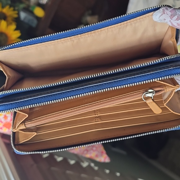 Coach Whipstitch POPPY OPTIC DENIM Tote EUC and Double zip wallet and more!! - Picture 15 of 17